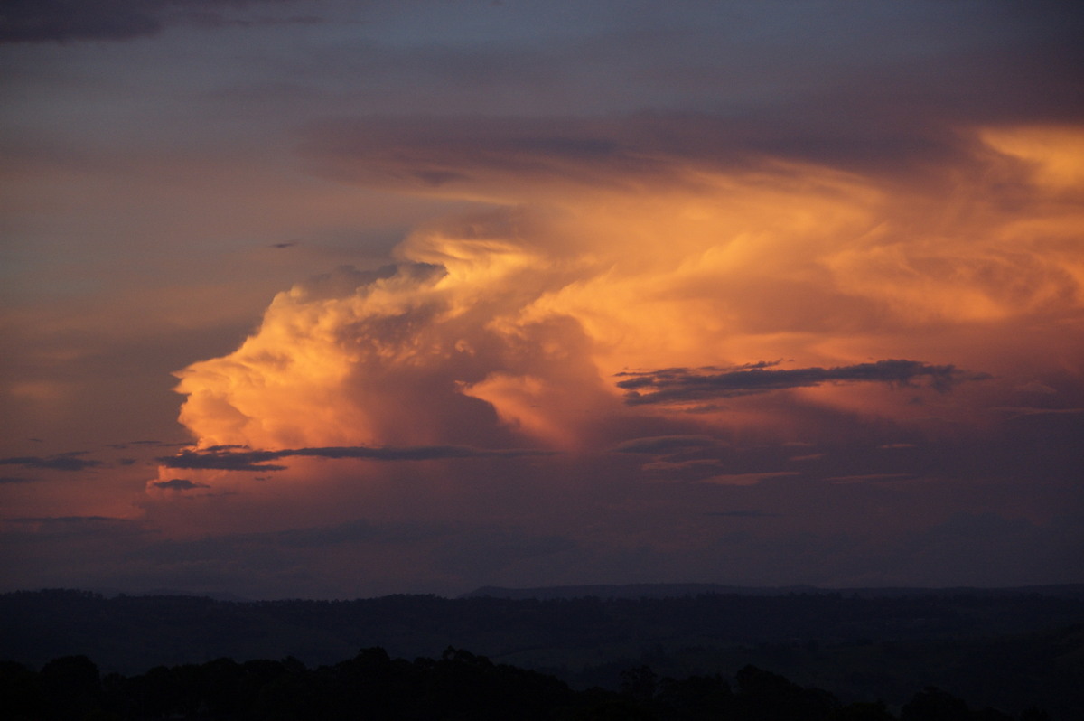 thunderstorm cumulonimbus_incus : McLeans Ridges, NSW   23 January 2009