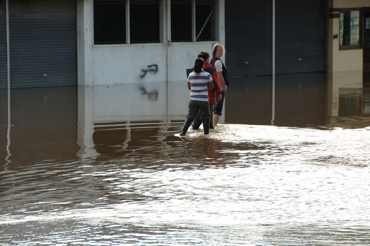 flashflooding flood_pictures : Lismore, NSW   22 May 2009